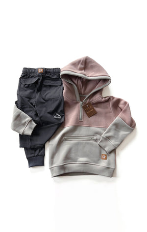 Charcoal Mountain Cargos