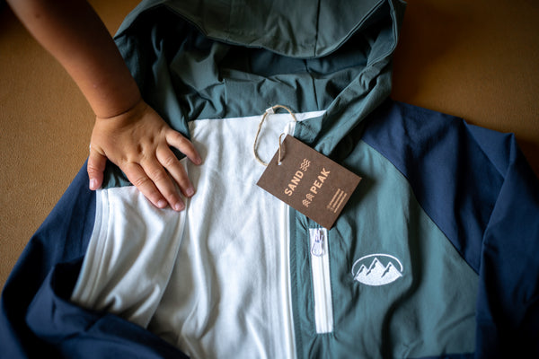 Mountain Frog Windbreaker