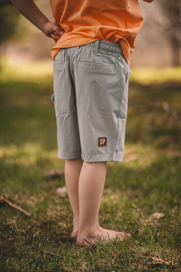 Silver Fox lightweight cargo shorts