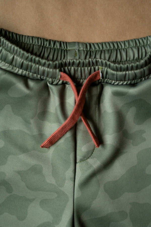 Secret Trail Camo shorts