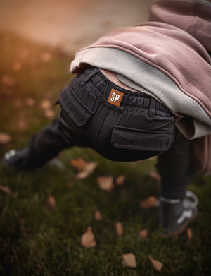 Charcoal Mountain Cargos