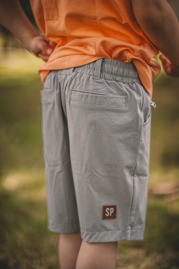 Silver Fox lightweight cargo shorts